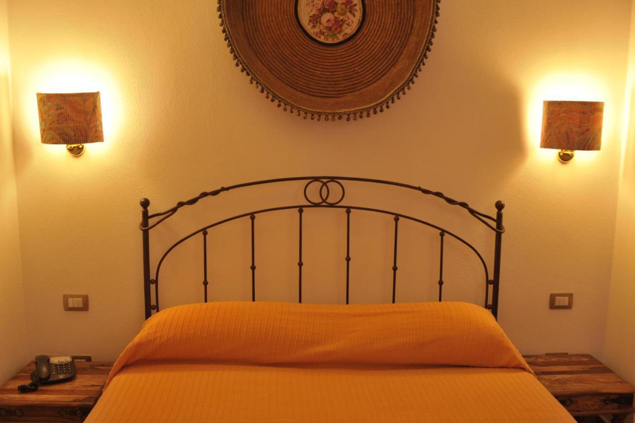 Hotel Villa Pimpina Carloforte  Eksteriør bilde