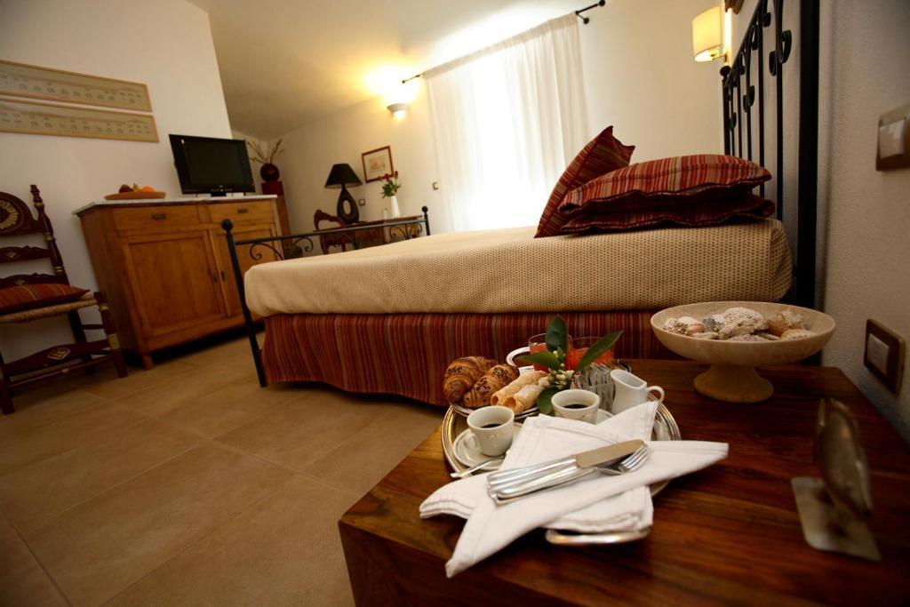 Hotel Villa Pimpina Carloforte  Rom bilde