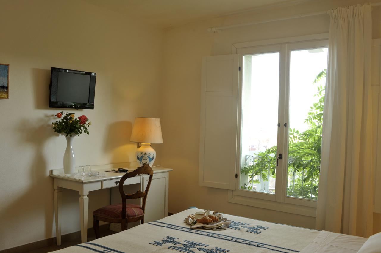 Hotel Villa Pimpina Carloforte  Eksteriør bilde